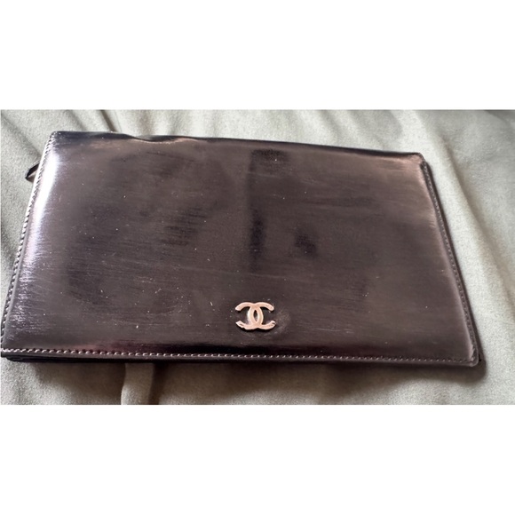 CHANEL Black Patent Flap Wallet - Picture 2 of 7